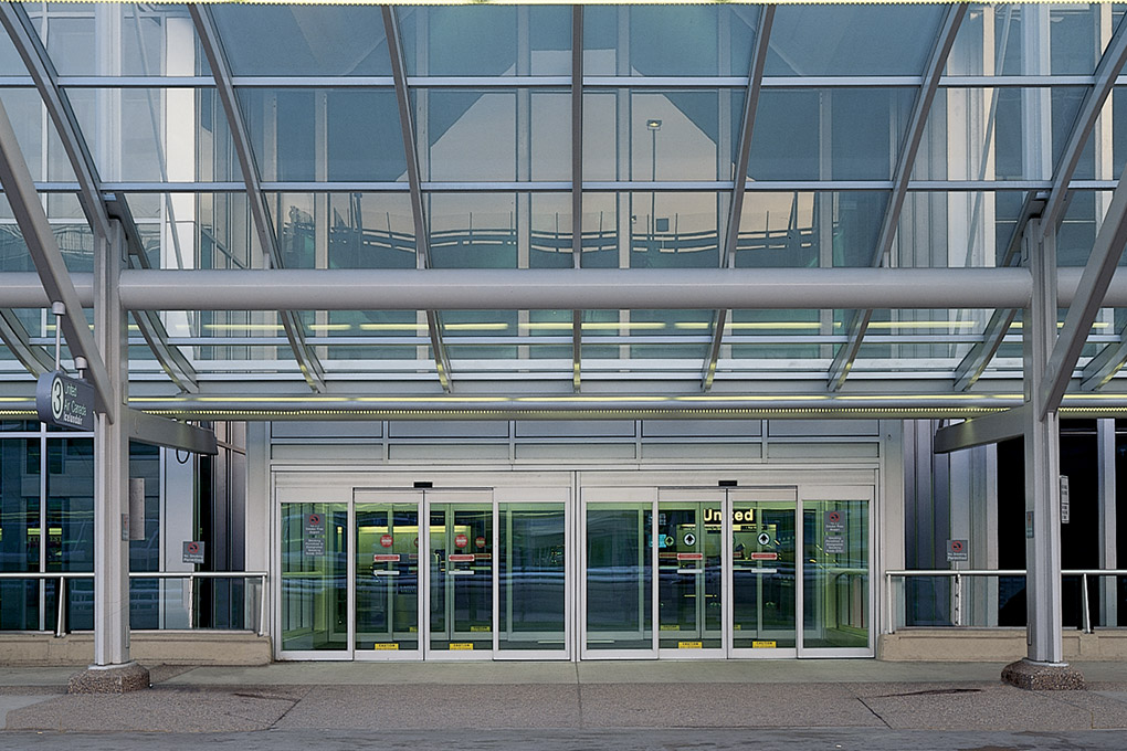 Pintu Otomatis Airport